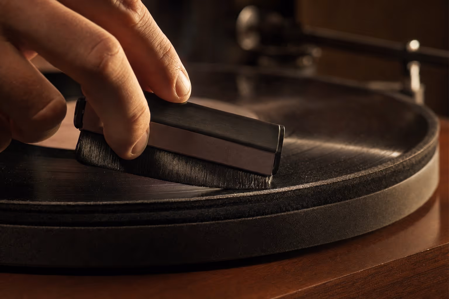 How to clean vinyl records: the best way, at home